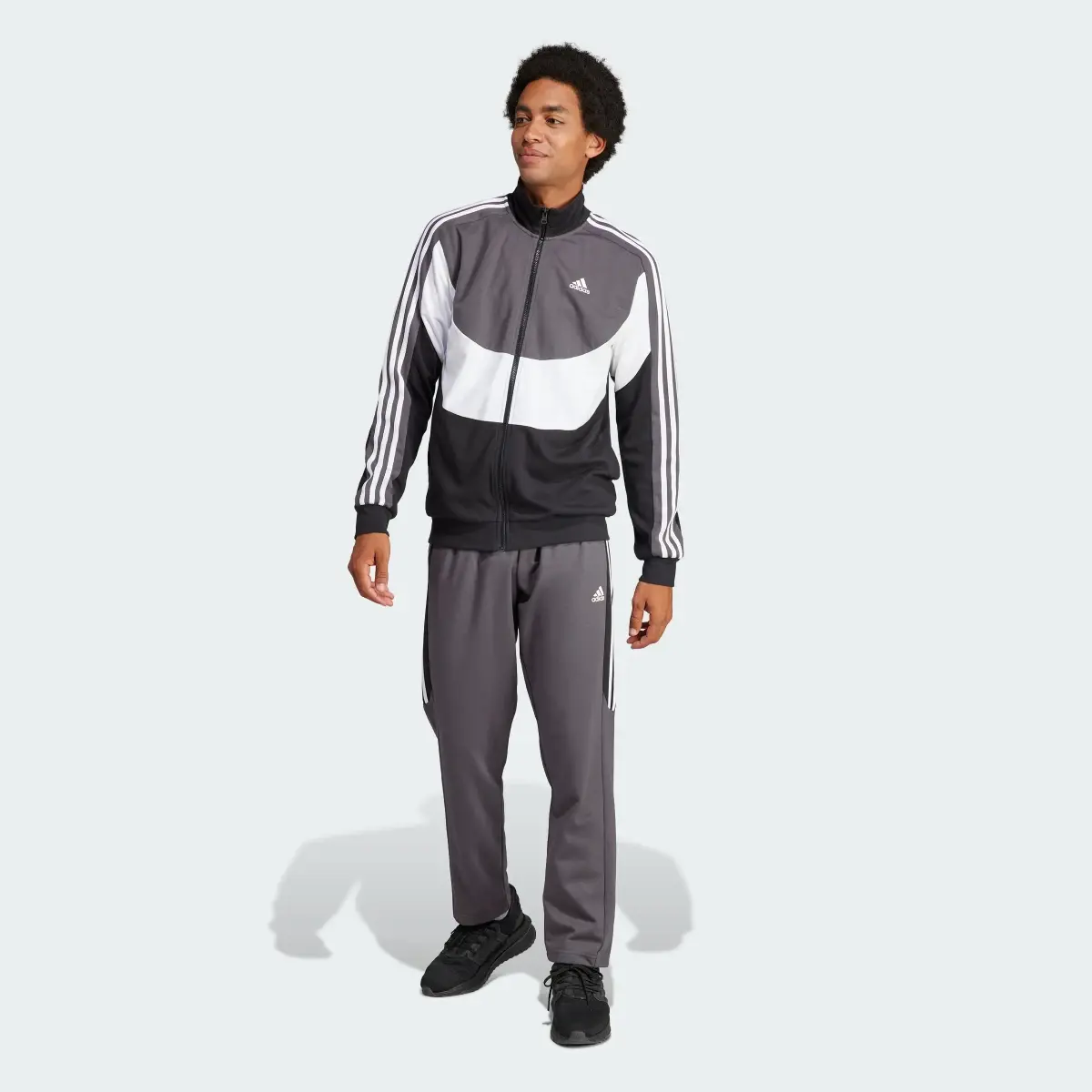 Adidas Track suit Colorblock. 2