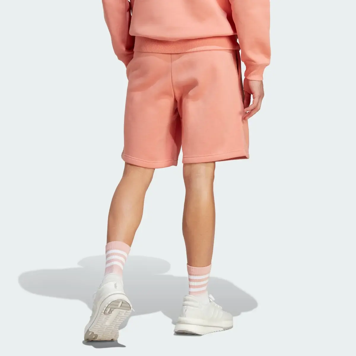 Adidas Short All SZN Fleece. 2