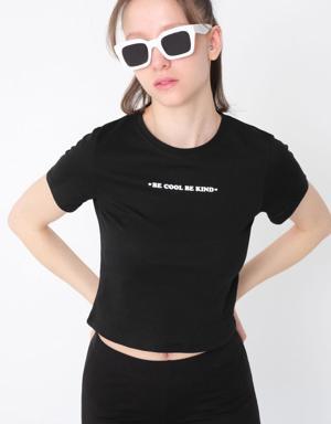 BE COOL BE KİND Yazılı T-shirt