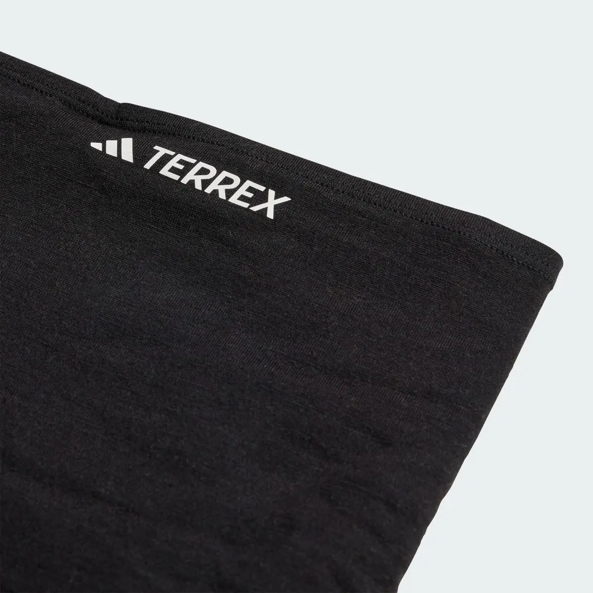 Adidas Terrex COLD.RDY Merino Wool Neck Gaiter. 2