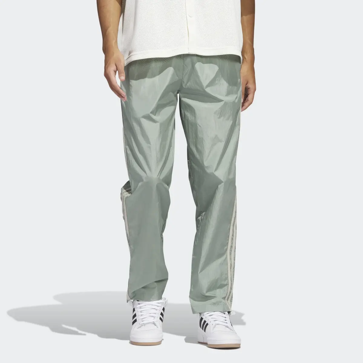 Adidas Pantalon d'échauffement de basketball. 1