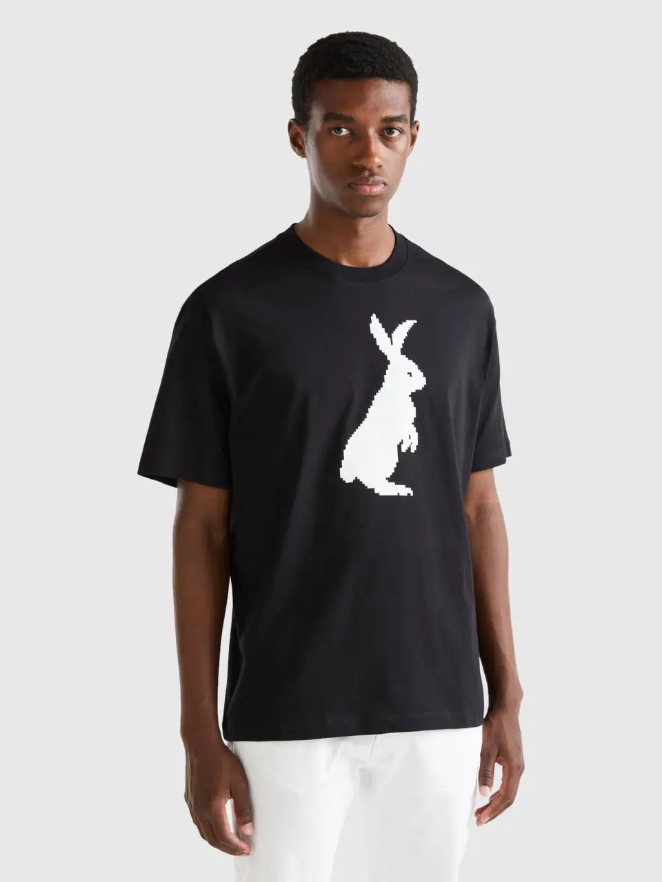 Benetton black t-shirt with bunny print. 1