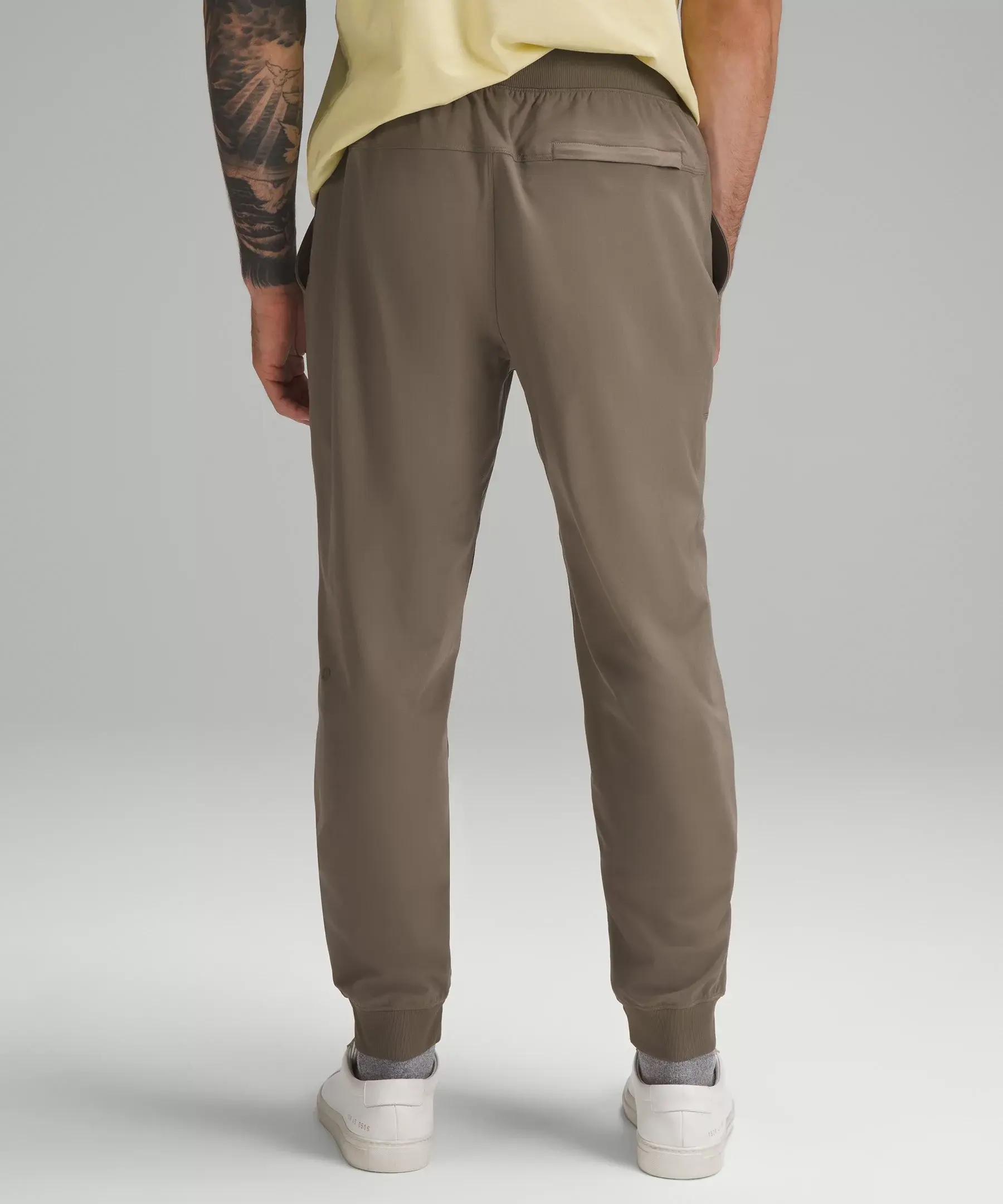 Lululemon ABC Jogger. 3