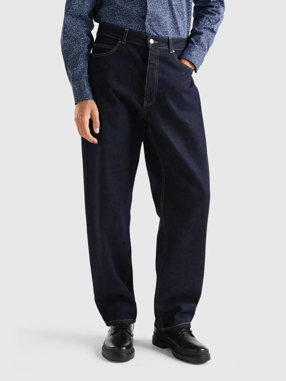 Benetton worker-style jeans. 1
