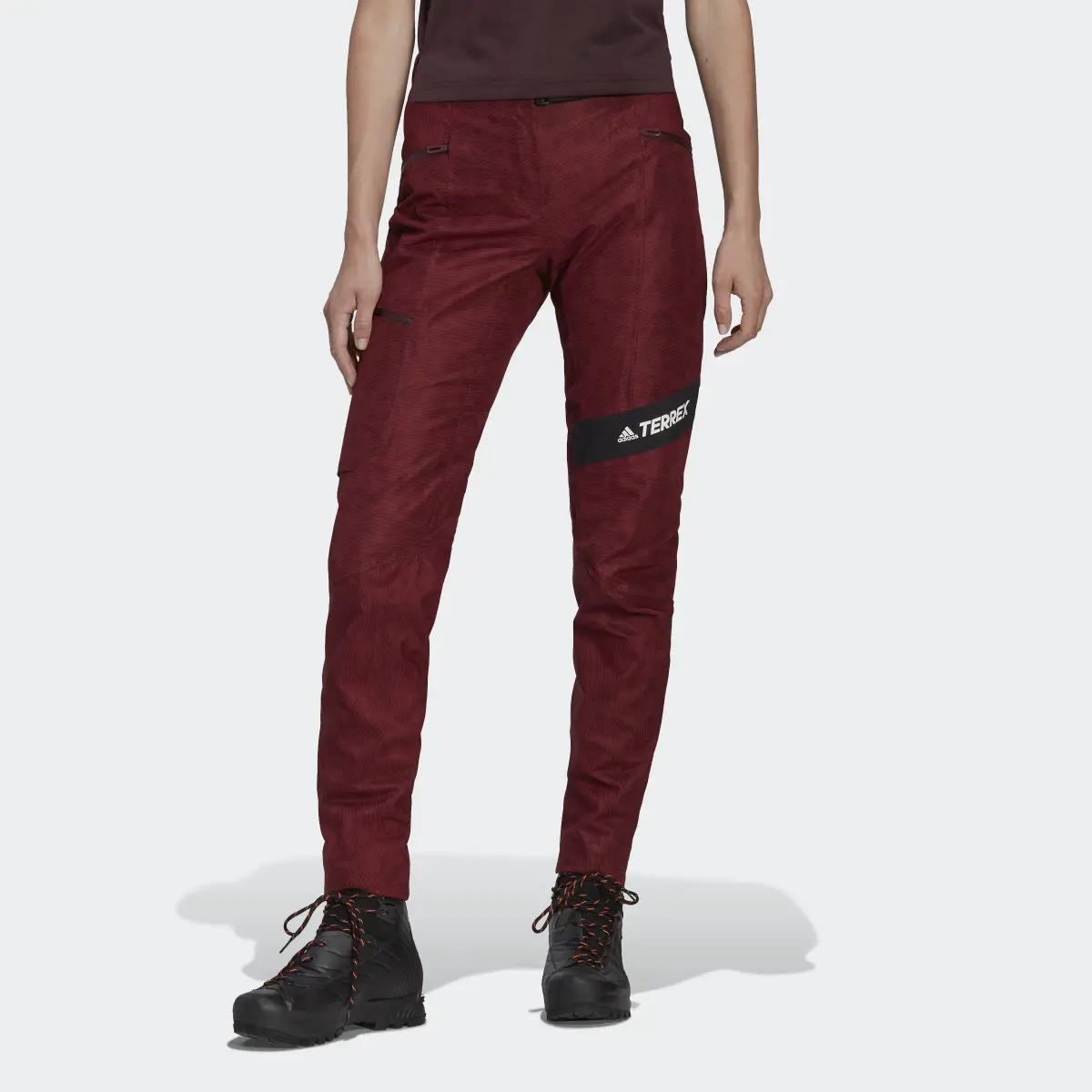 Adidas TERREX Techrock Primeknit RAIN.RDY Hose. 1 Adidas TERREX Techrock Primeknit RAIN.RDY Hose. 1