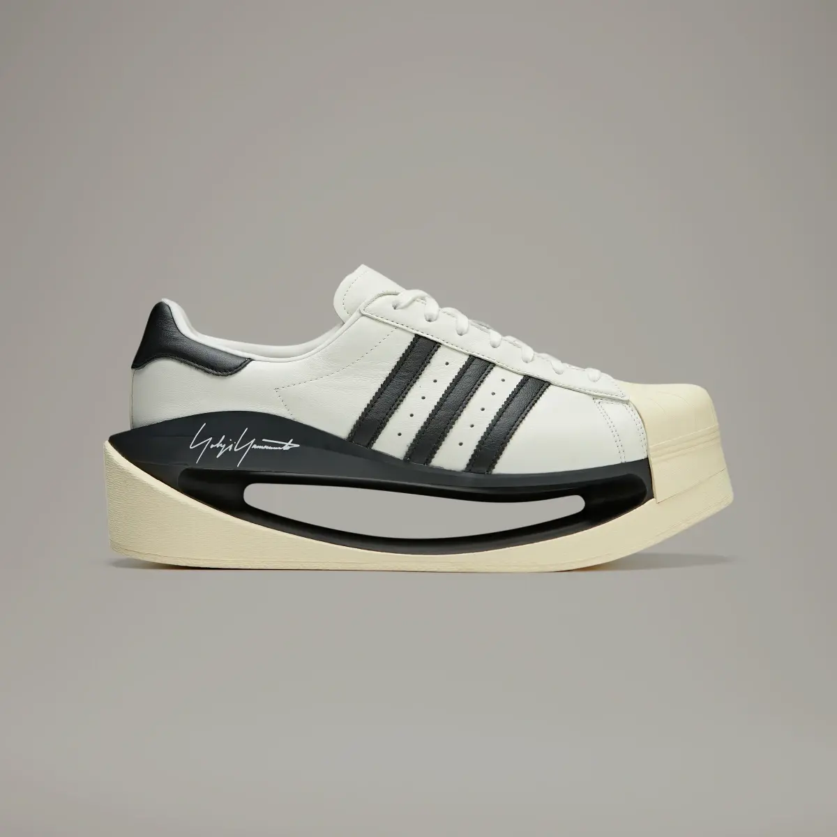 Adidas Y-3 GENDO SUPERSTAR. 2