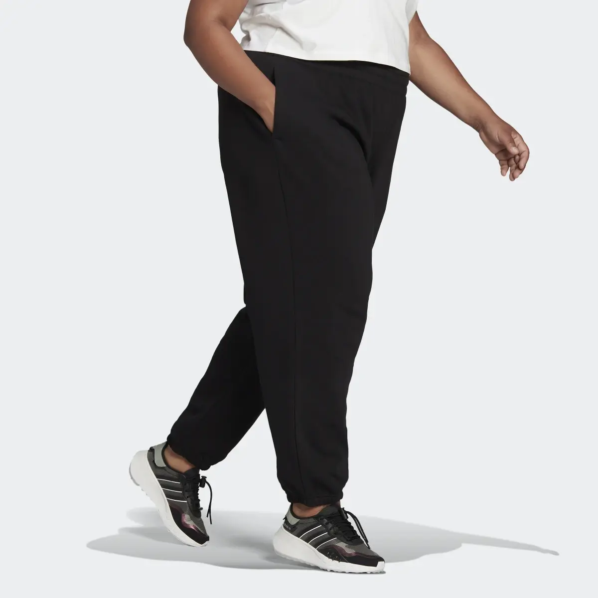 Adidas Adicolor Essentials Pants (Plus Size). 3