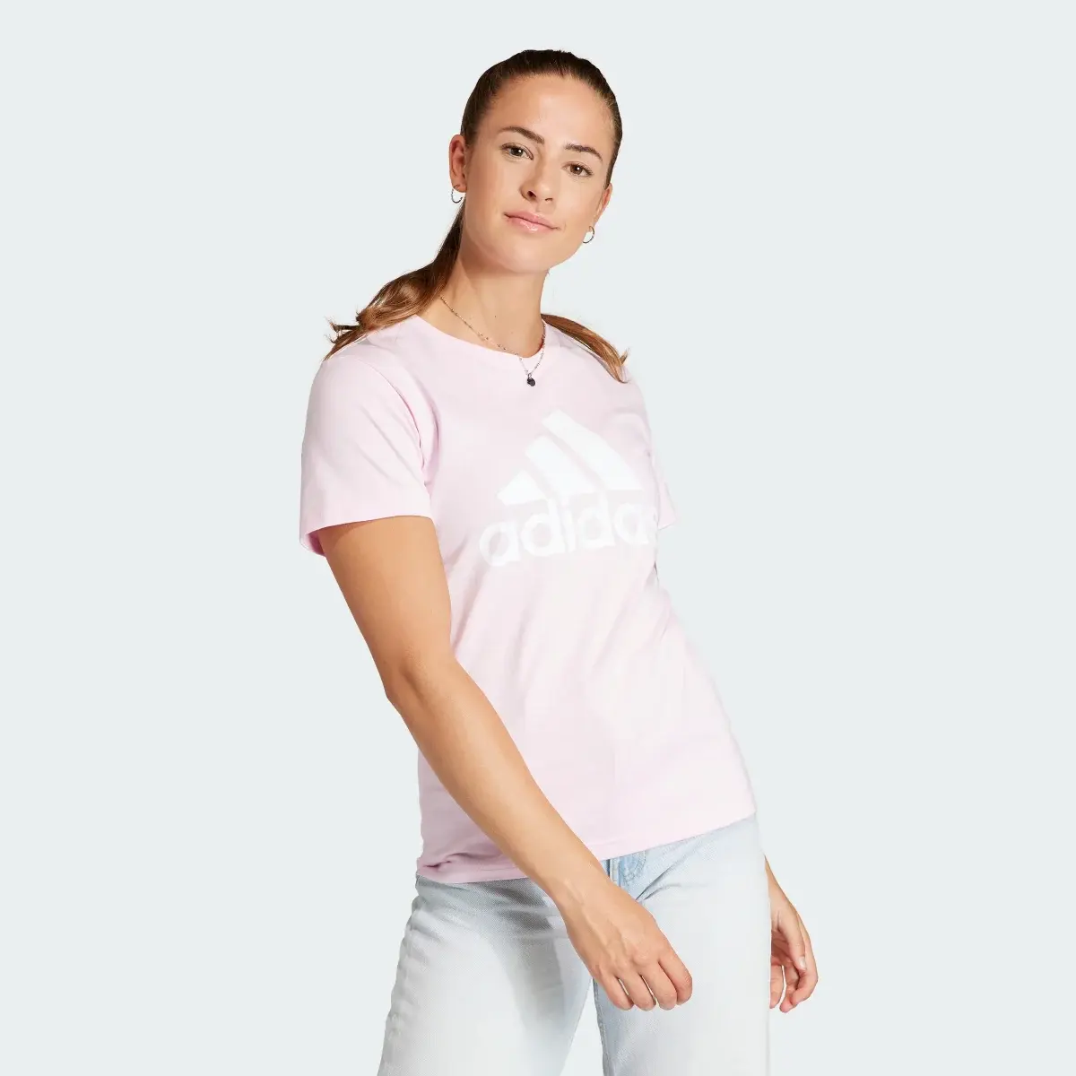 Adidas Camiseta LOUNGEWEAR Essentials Logo. 2