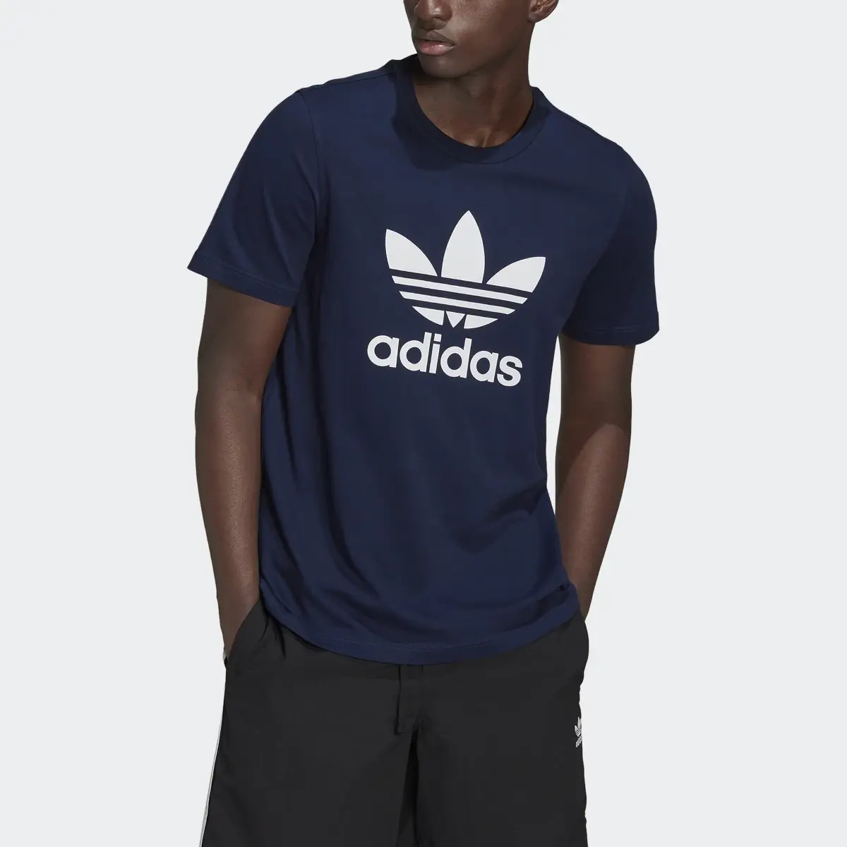 Adidas Adicolor Classics Trefoil Tee. 1