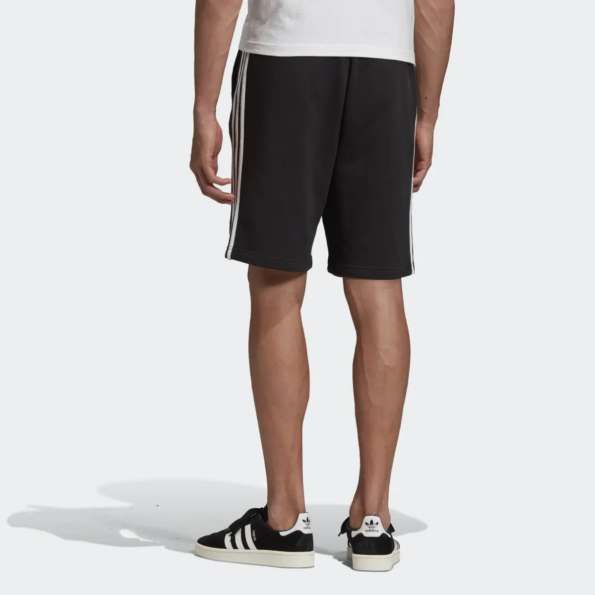 Adidas Short de survêtement 3-Stripes. 3