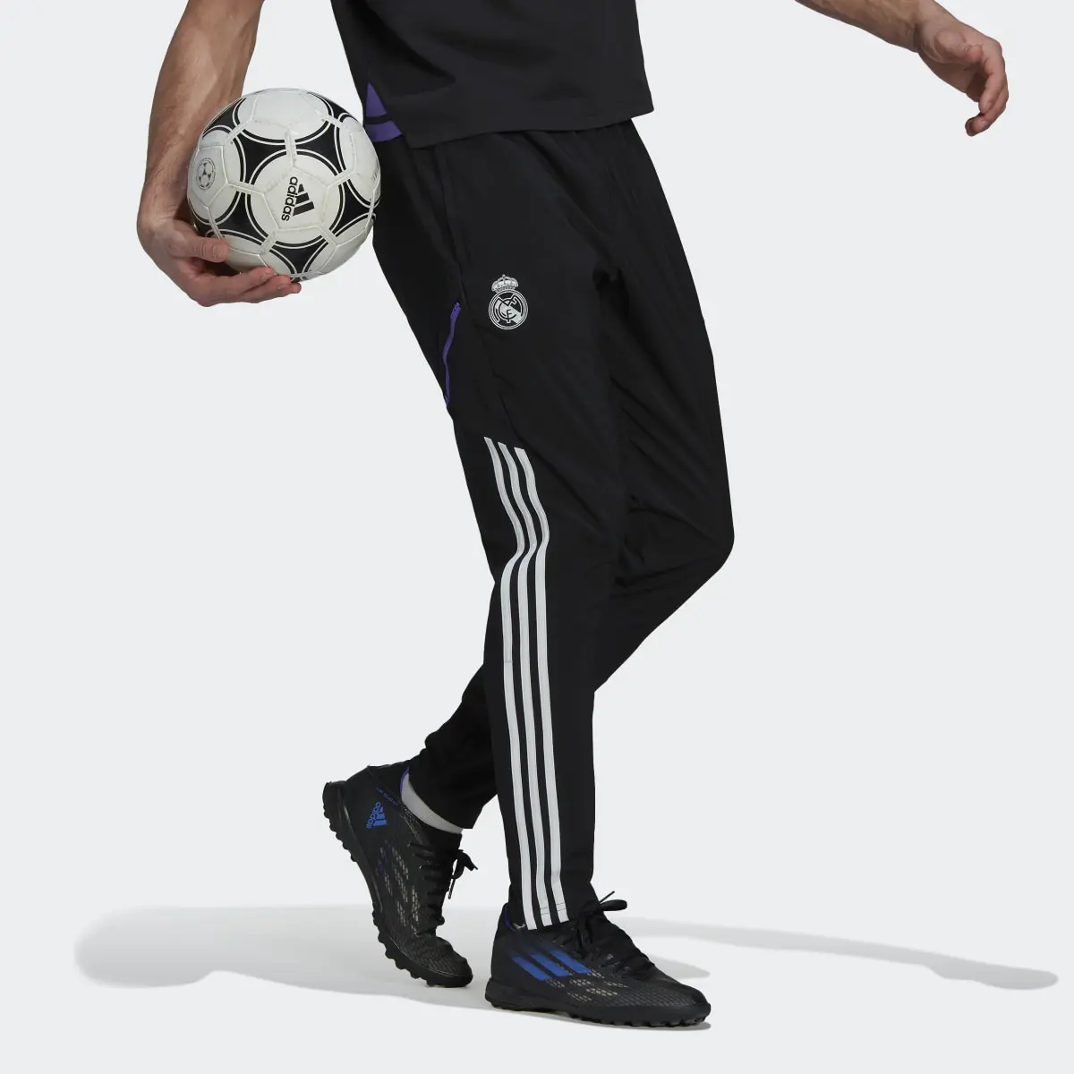 Adidas Real Madrid Condivo 22 Presentation Tracksuit Bottoms. 3