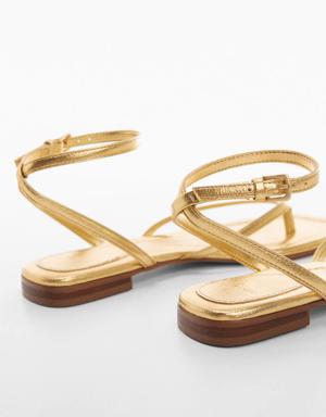 Metallic straps sandals