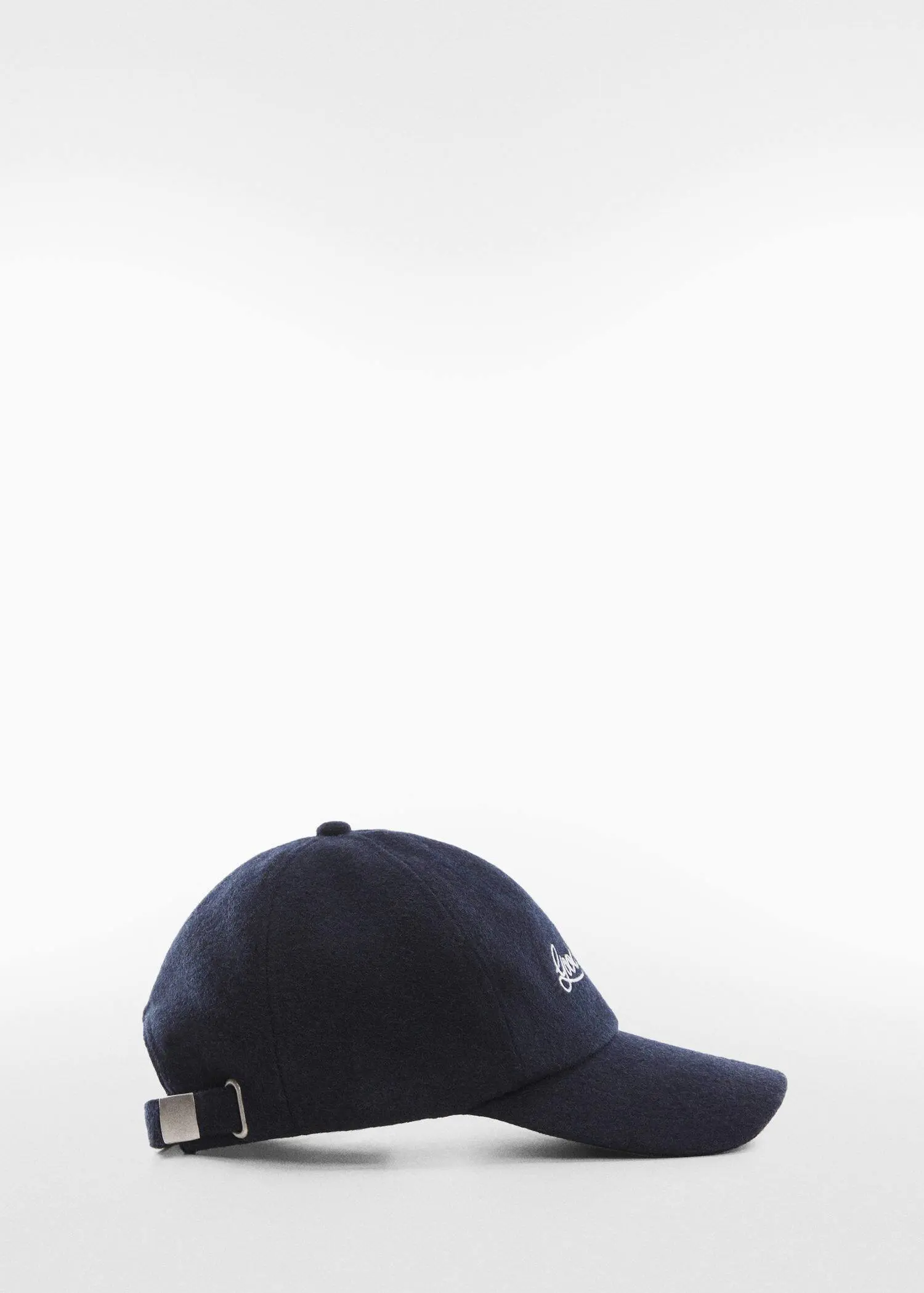 Mango Embroidered detail cap. 1