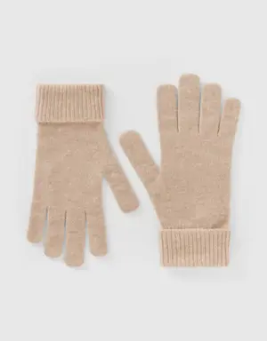 beige gloves in pure merino wool