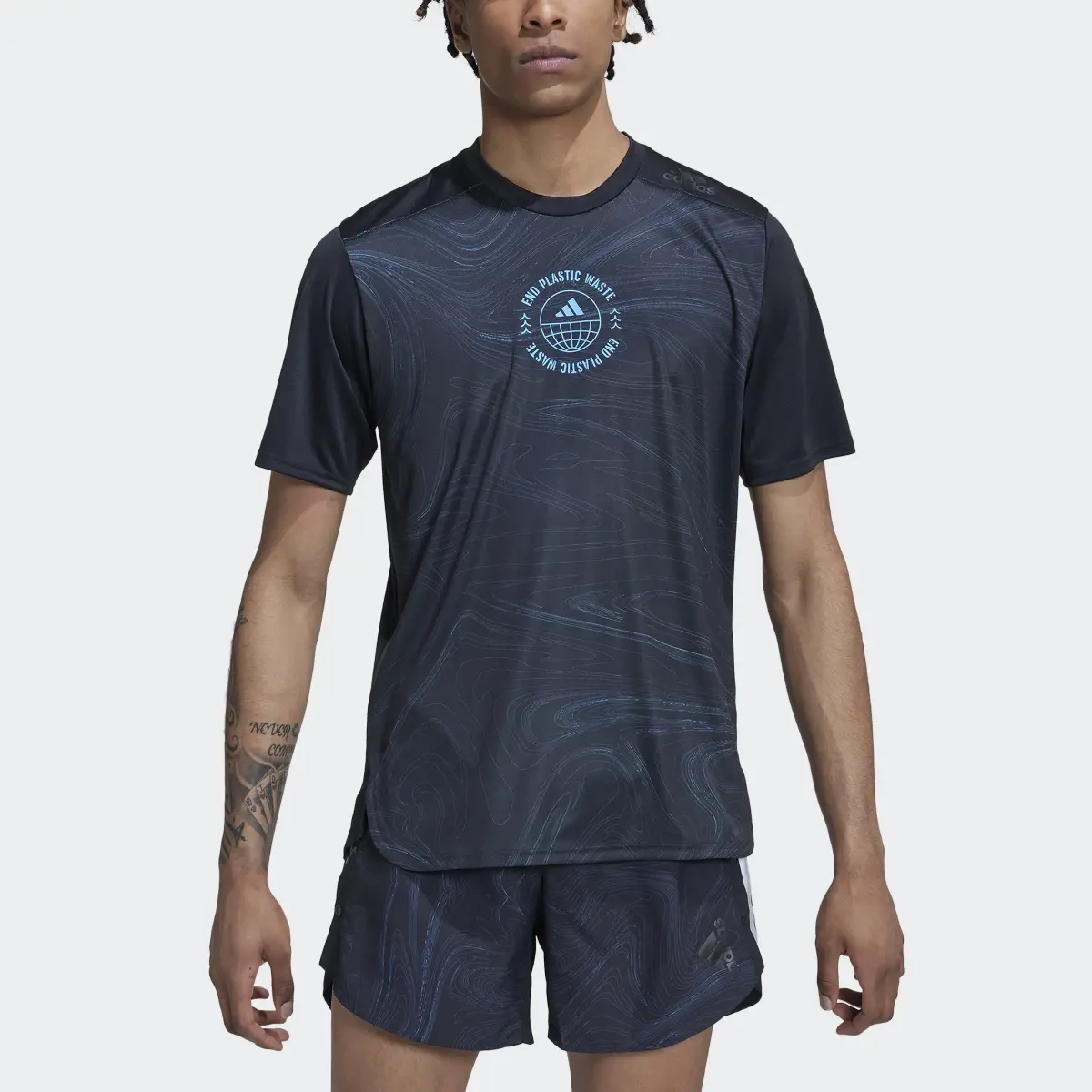 Adidas Playera Designed for Running for the Oceans. 1