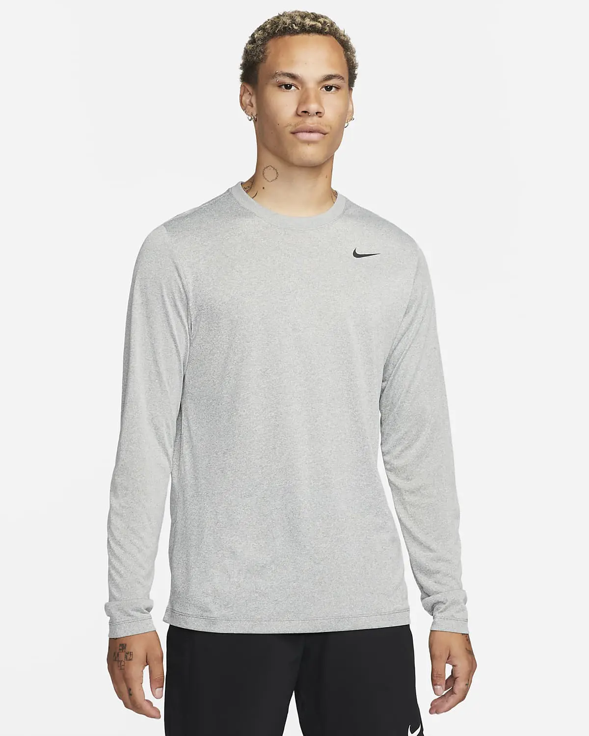 Nike Dri-FIT Legend. 1