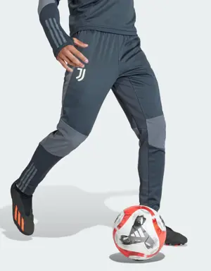 Adidas Juventus Tiro 23 Winterized Tracksuit Bottoms. 3 Adidas Juventus Tiro 23 Winterized Tracksuit Bottoms. 3