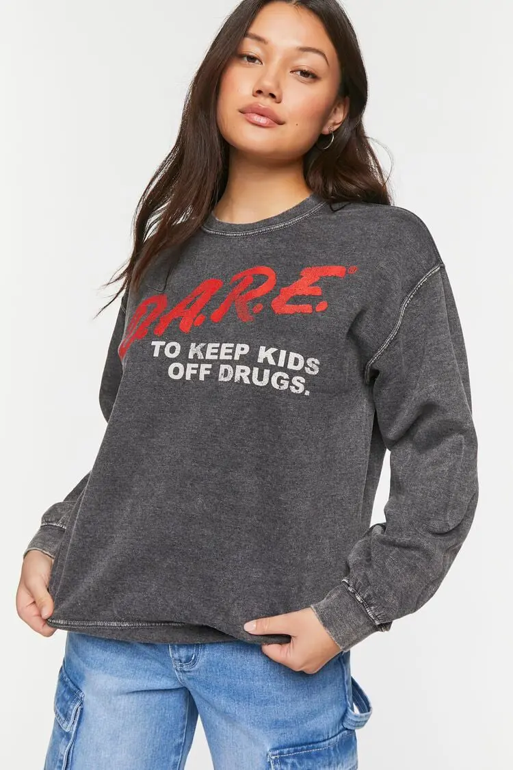 Forever 21 Forever 21 D.A.R.E. Graphic Pullover Black. 1
