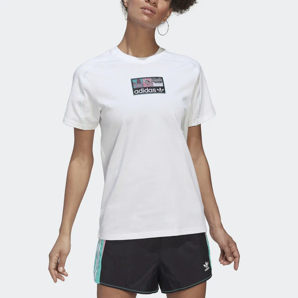 Adidas Camiseta. 1