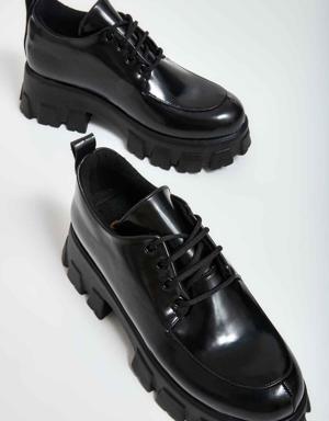 Siyah Açma Kadın Klasik Ayakkabı M0509402074