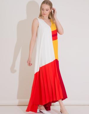 Pieced Pleat Detailed V-Neck Maxi Length Red Dress