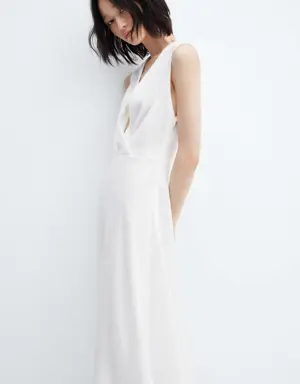 Asymmetrical dress with side slit
