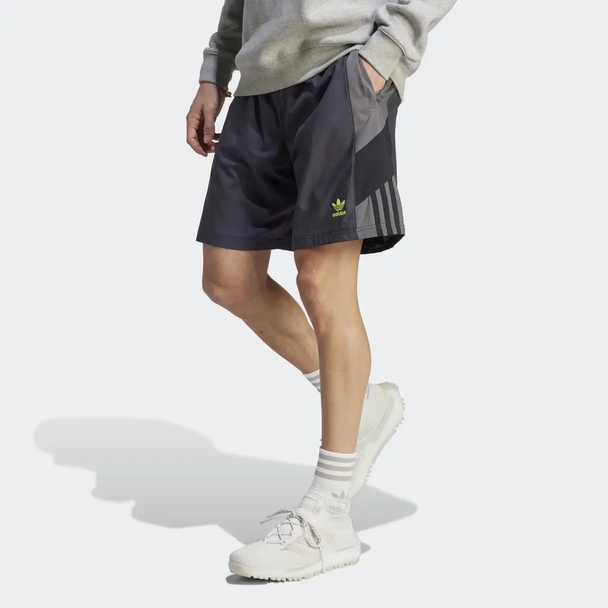 Adidas Rekive Shorts. 1