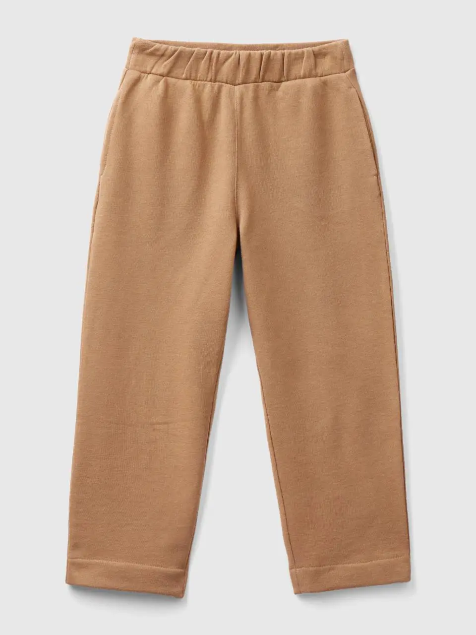 Benetton high-waisted sweatpants. 1