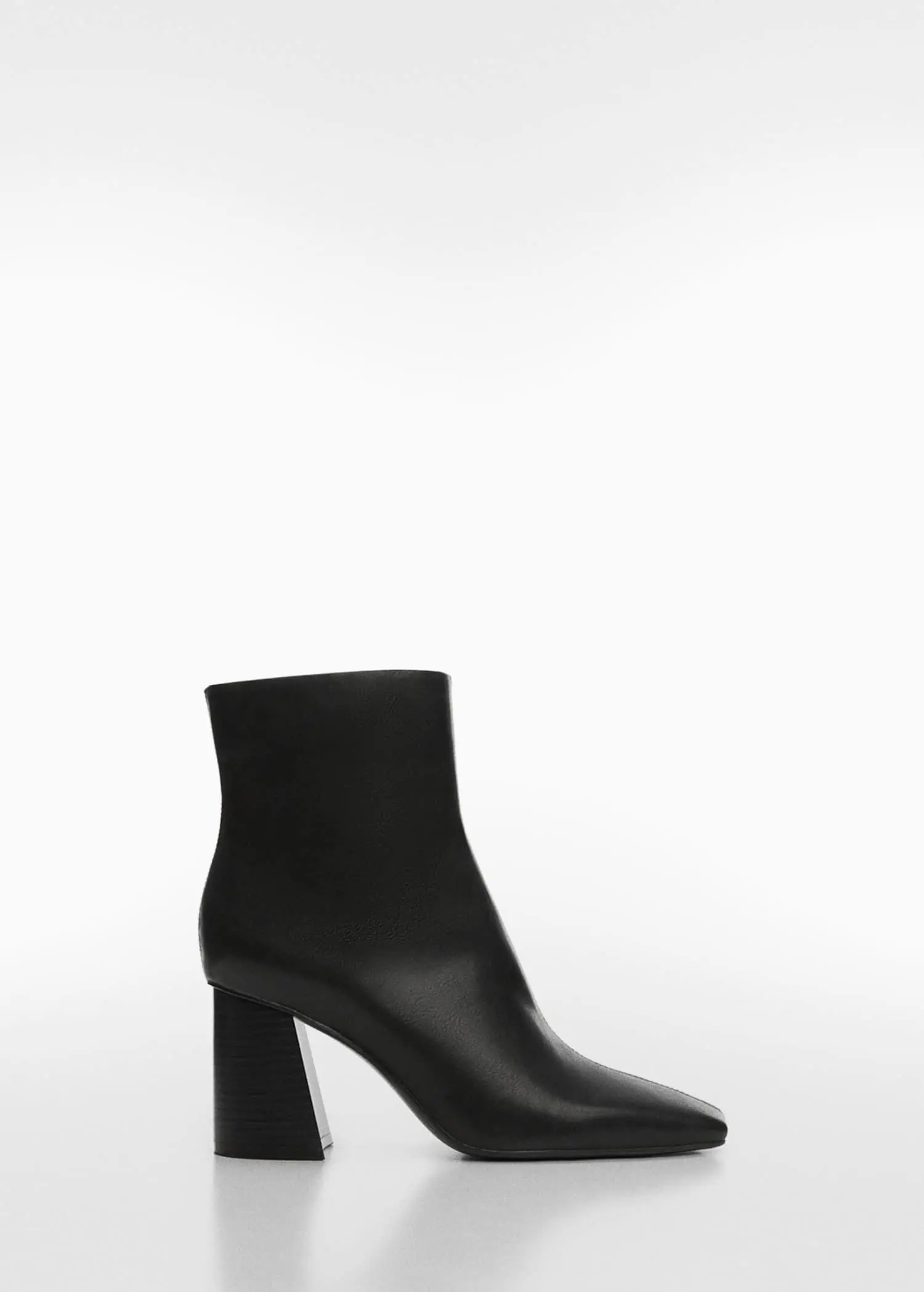 Mango Ankle boots with square toe heel. 1