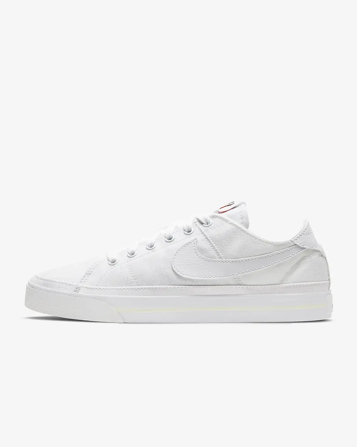 Nike Court Legacy Canvas. 1