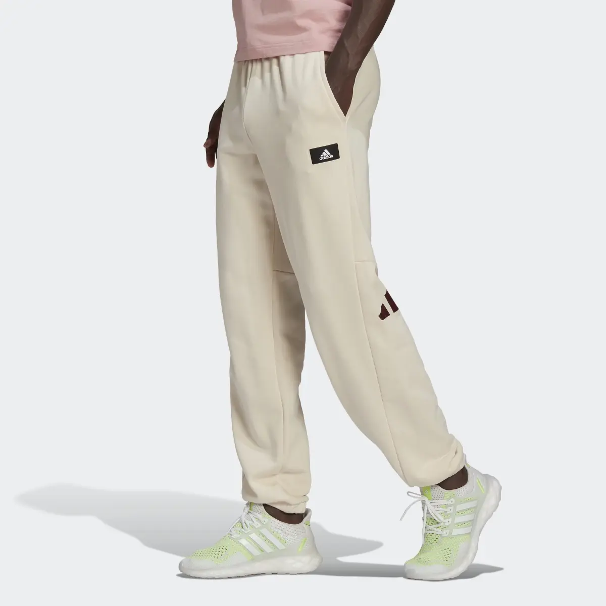 Adidas Future Icons Pants. 2