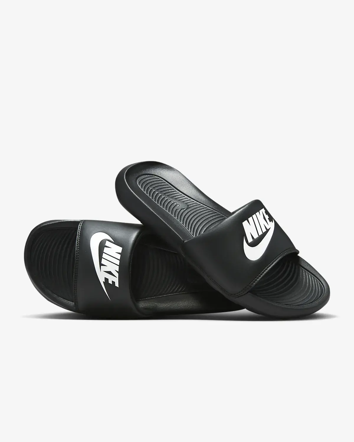 Nike Victori One. 1