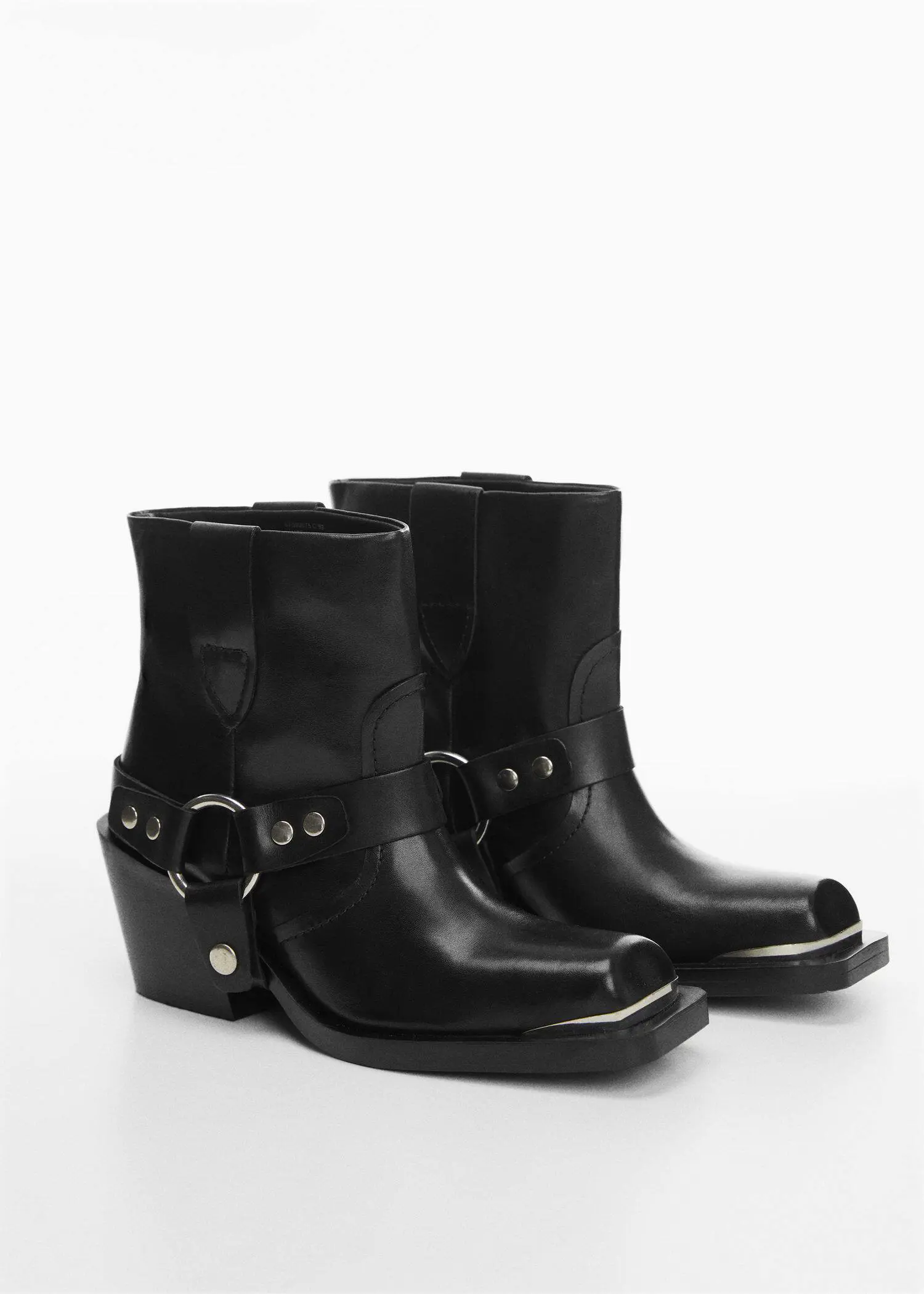 Mango Buckle ankle boots. 3
