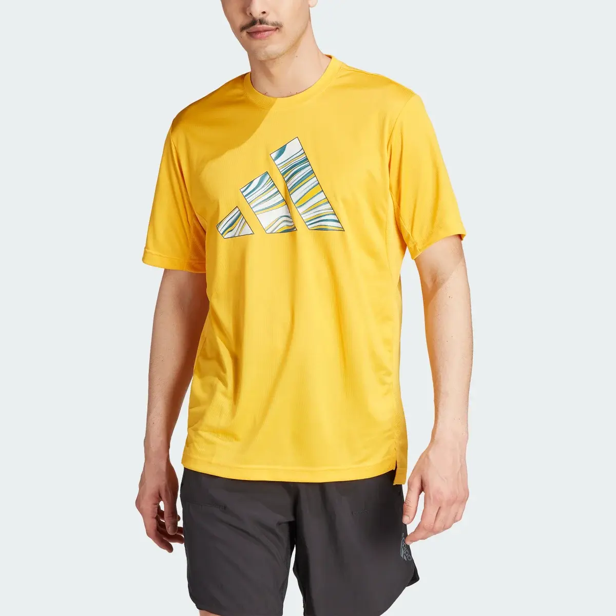 Adidas Playera Graphic HIIT Slogan Training. 1