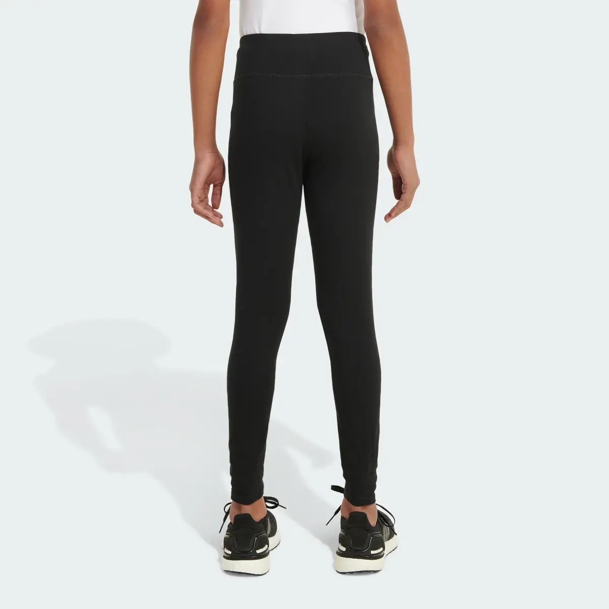 Adidas Linear Graphic Leggings. 2