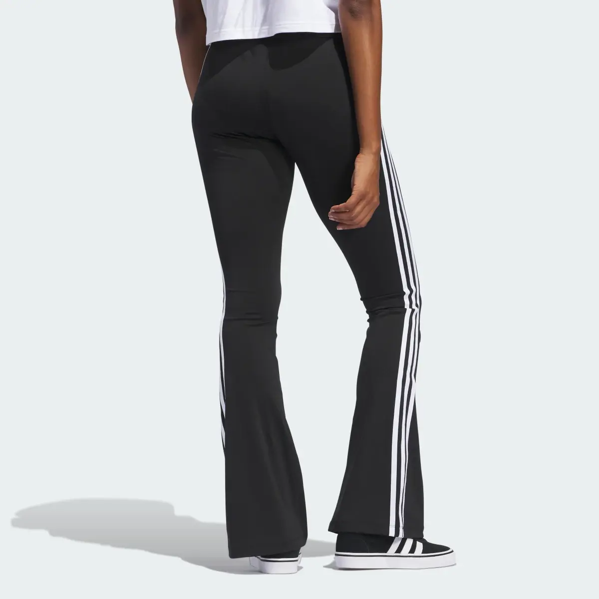 Adidas Legginsy Flared. 2