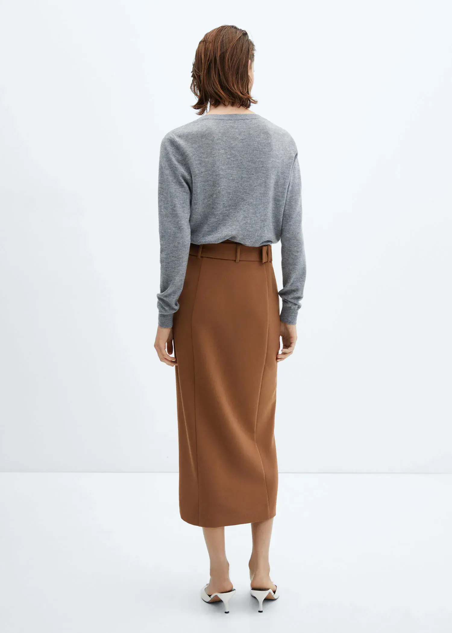 Mango Skirt with slit and belt. 3
