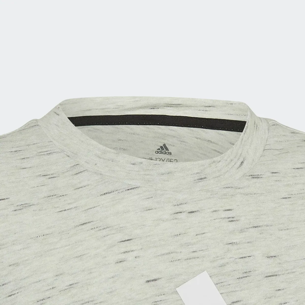 Adidas Camiseta Future Icons Badge of Sport Logo. 3