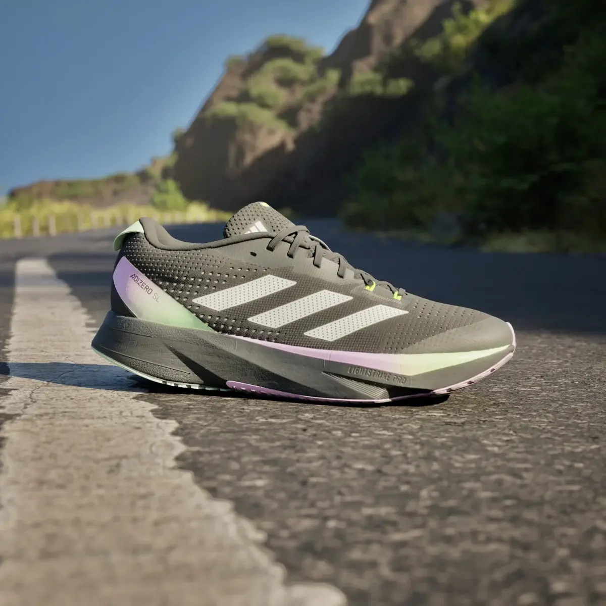 Adidas Adizero SL. 3