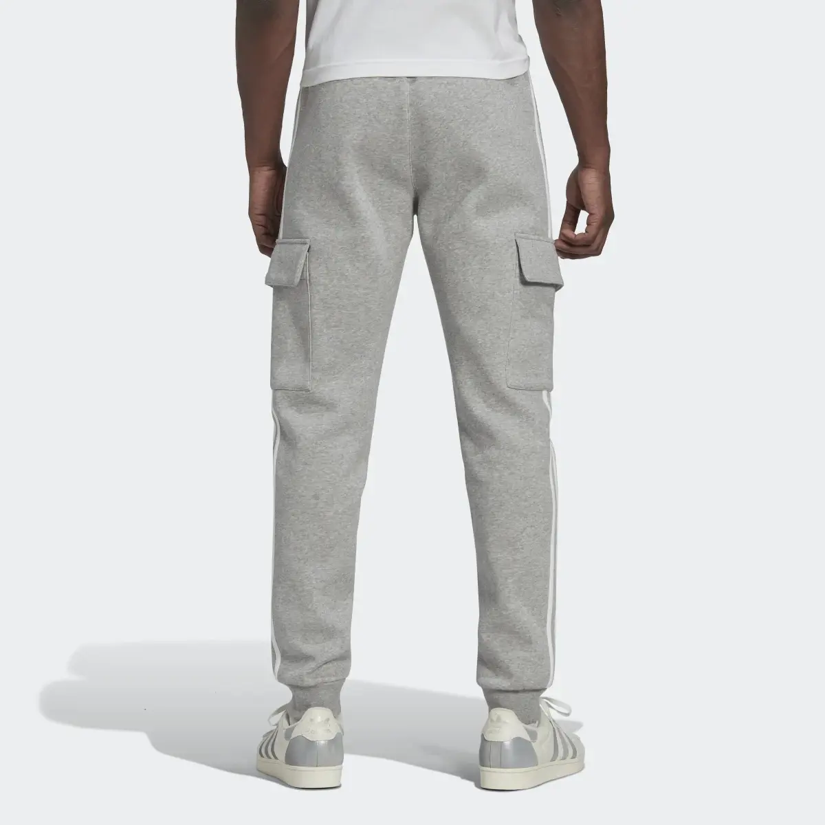 Adidas Adicolor 3-Stripes Cargo Slim Pants. 2