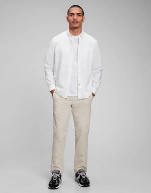 Gap Modern Khakis in Straight Fit with GapFlex beige