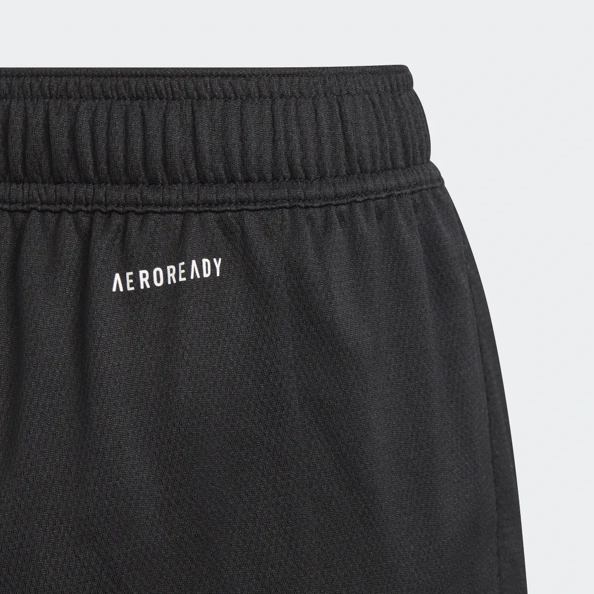 Adidas AEROREADY Shorts. 3