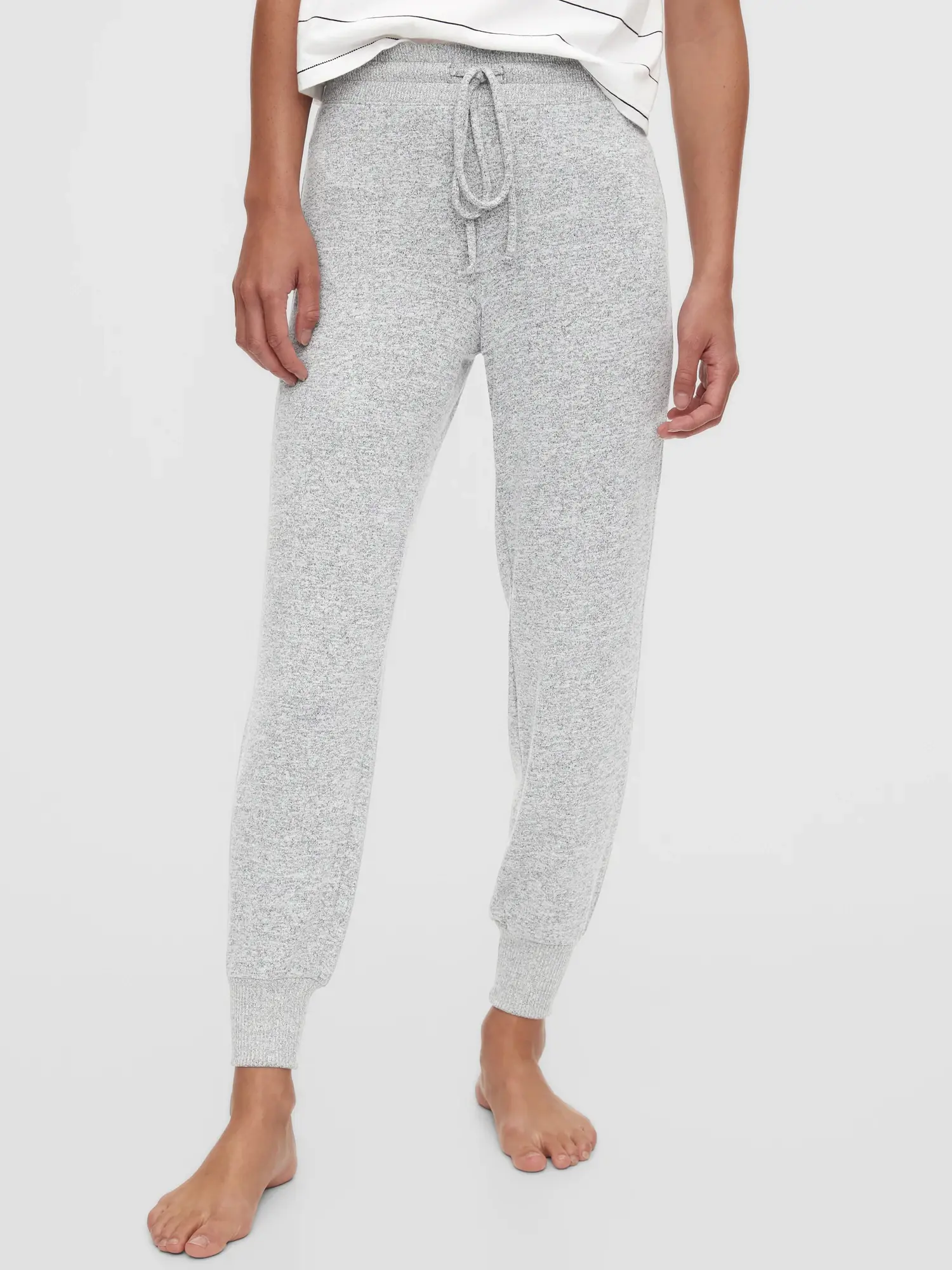 Gap Softspun Joggers gray. 1