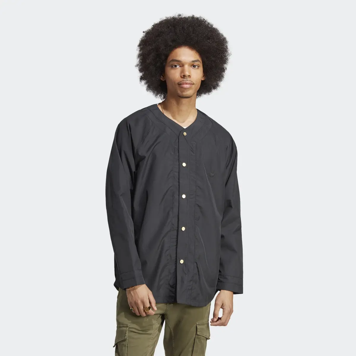 Adidas Camicia Premium Essentials Crinkle Nylon. 2