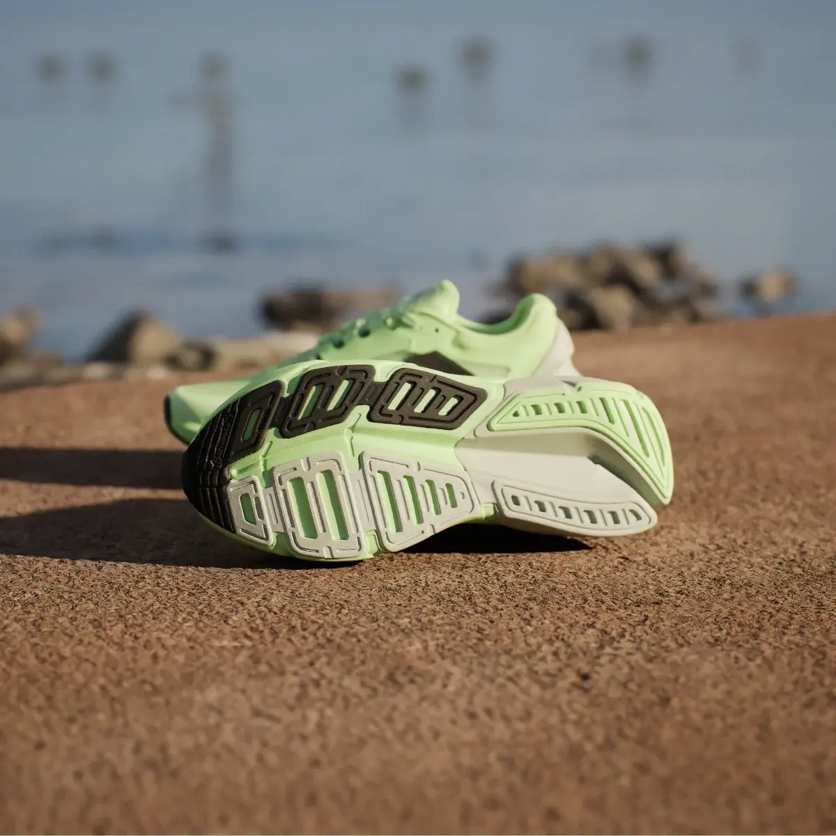 Adidas Adistar 2.0 Running Shoes. 3