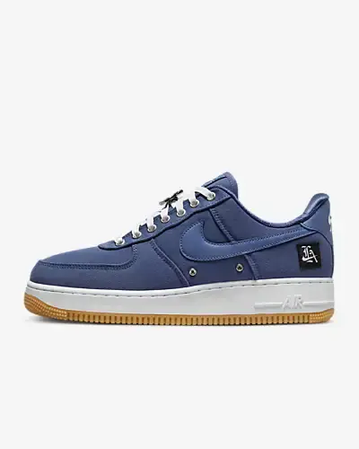 Nike Air Force 1 Low Premium. 1