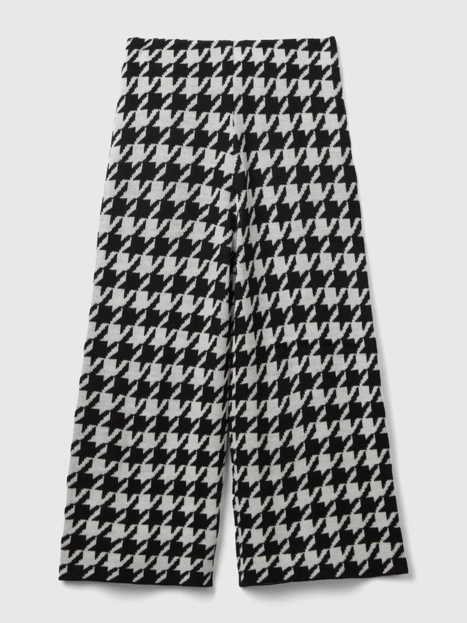 Benetton knit houndstooth trousers. 1