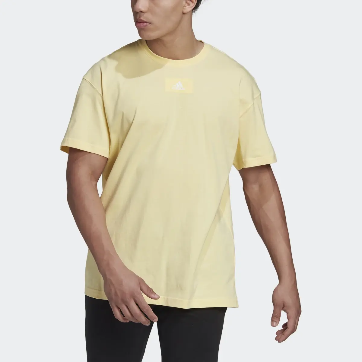 Adidas Playera Essentials FeelVivid Hombro Caído. 1