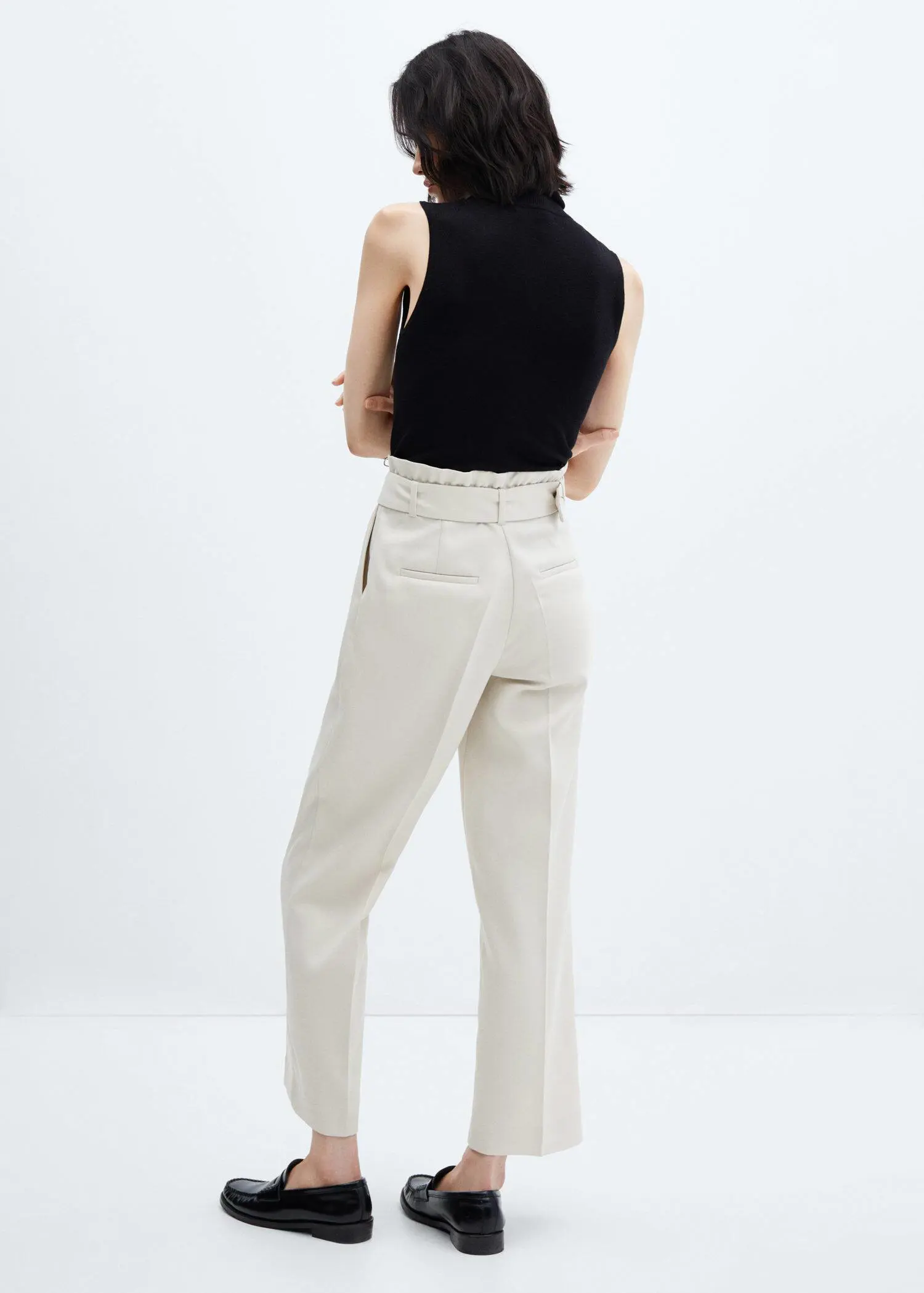 Mango Paperbag trousers with belt. 3
