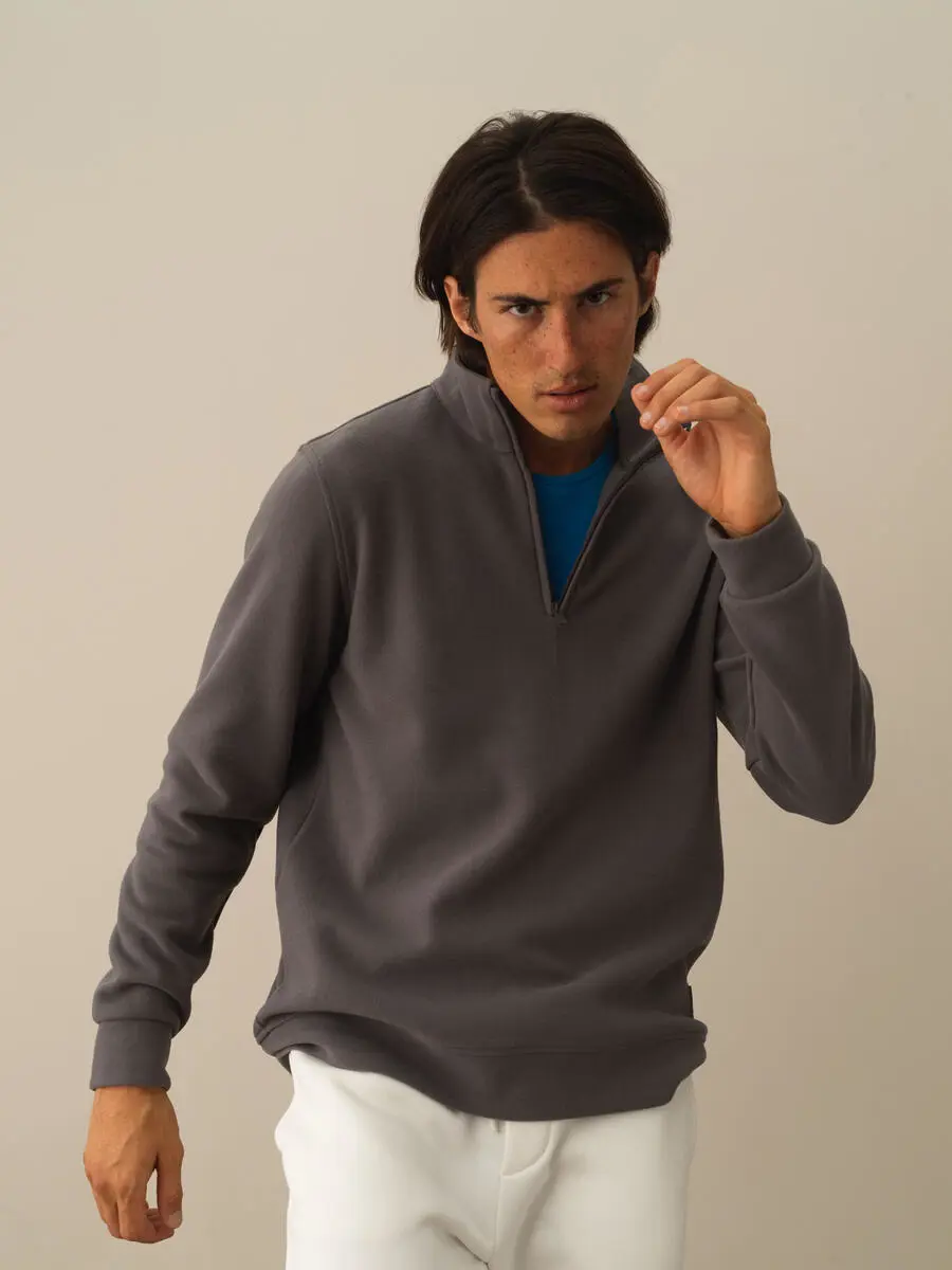 Xint Yarım Fermuarlı Regular Fit Sweatshirt. 2